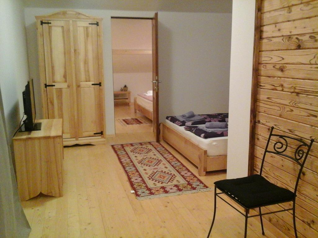 Landhaus Bed&Breakfast Viseu de Sus Room photo